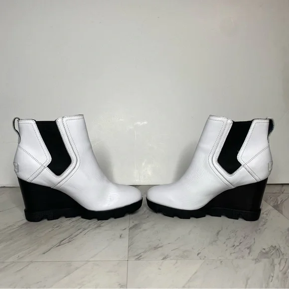 Sorel Joan Uptown White Leather Chelsea Wedge Heel Boot 1/2